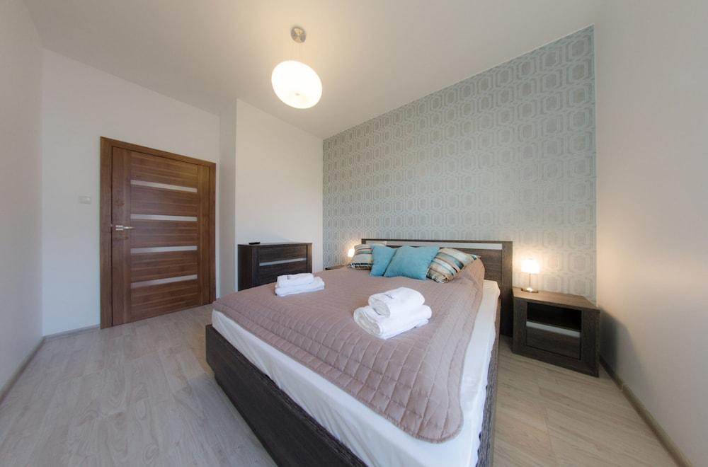 Dom & House - Apartamenty Nowe Orlowo Gdynia Buitenkant foto