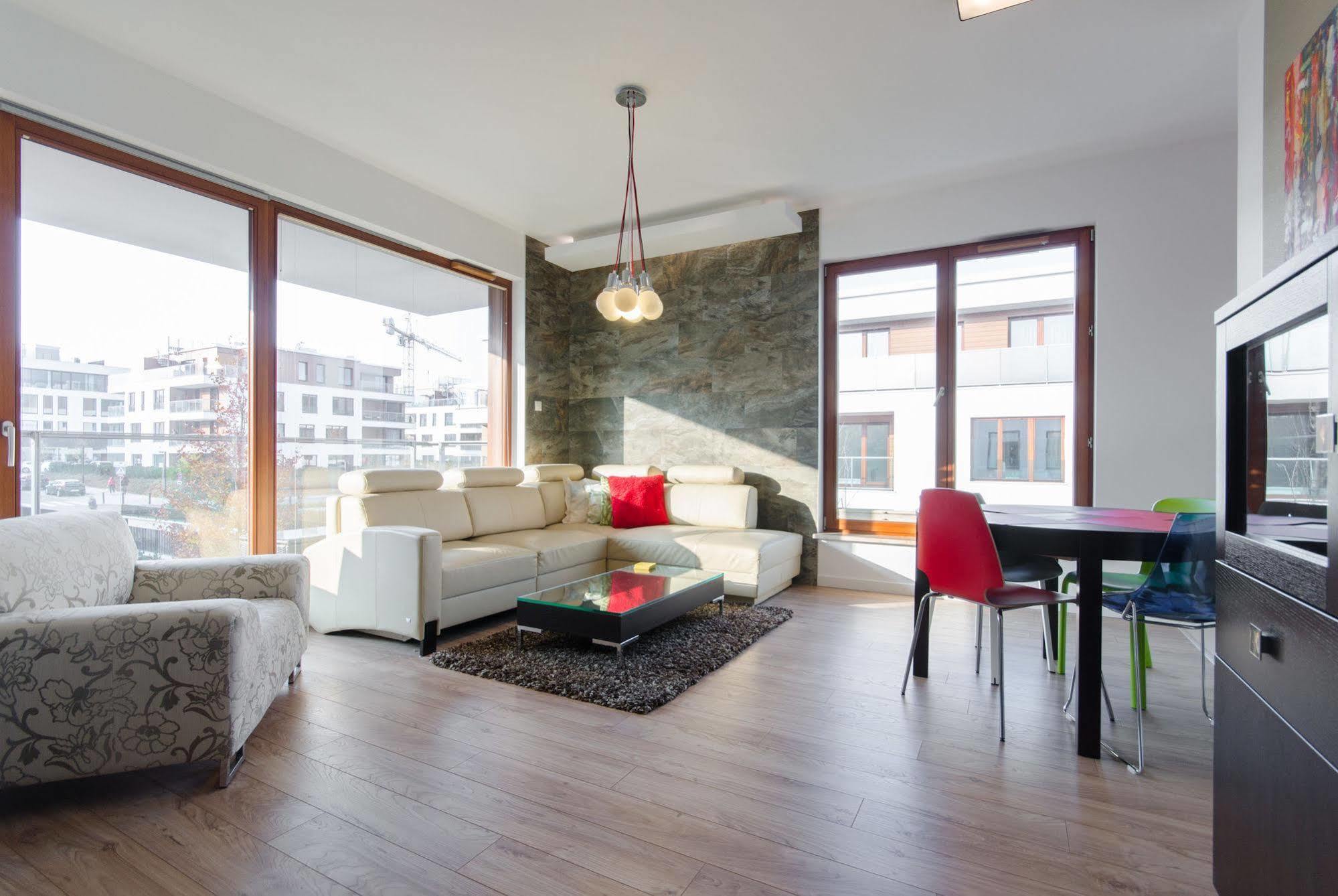 Dom & House - Apartamenty Nowe Orlowo Gdynia Buitenkant foto